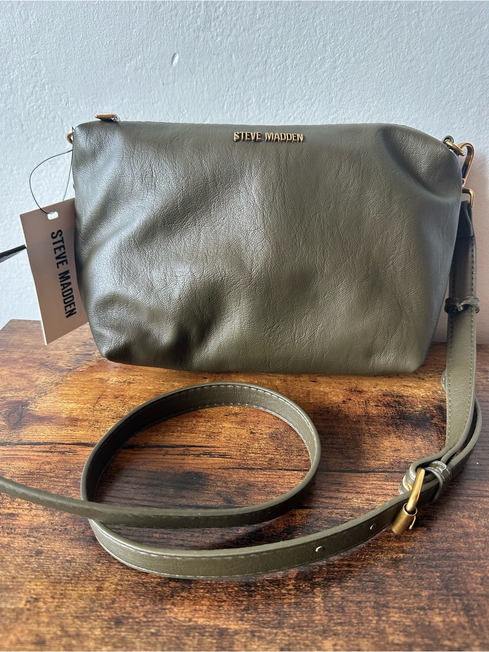 Steve Madden Olive Green Crossbody Bag Soft Faux Leather Suede-Like Int. NWOT